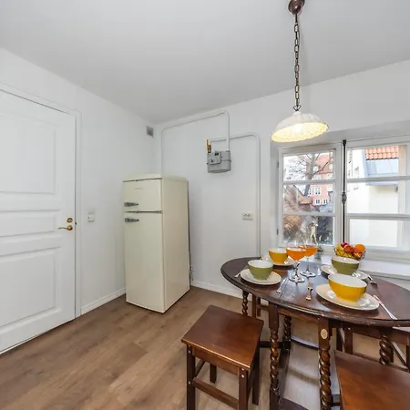 Old Town Luxury 2 Bedroom 65 M2 On 3rd Floor * Reval