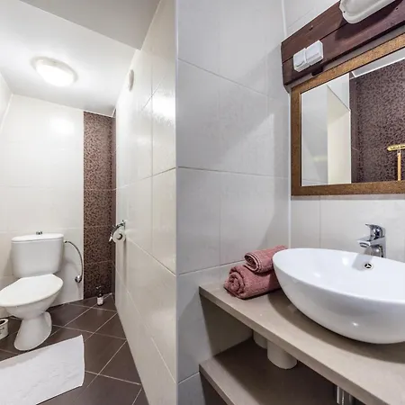 Apartment Old Town Luxury 2 Bedroom 65 M2 On 3rd Floor