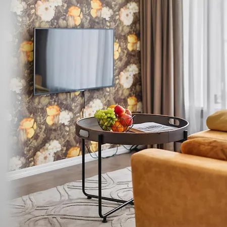 Old Town Luxury 2 Bedroom 65 M2 On 3rd Floor * Tallinn