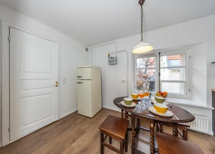 Old Town Luxury 2 Bedroom 65 M2 On 3rd Floor * Tallinn