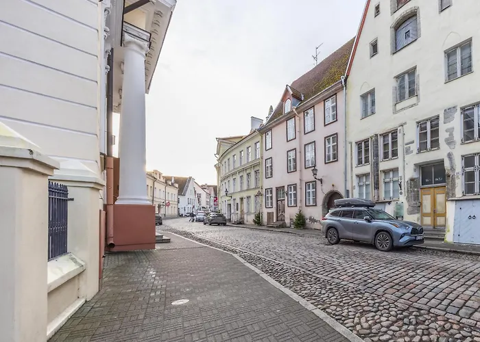 Lejlighed Old Town Luxury 2 Bedroom 65 M2 On 3rd Floor Tallinn