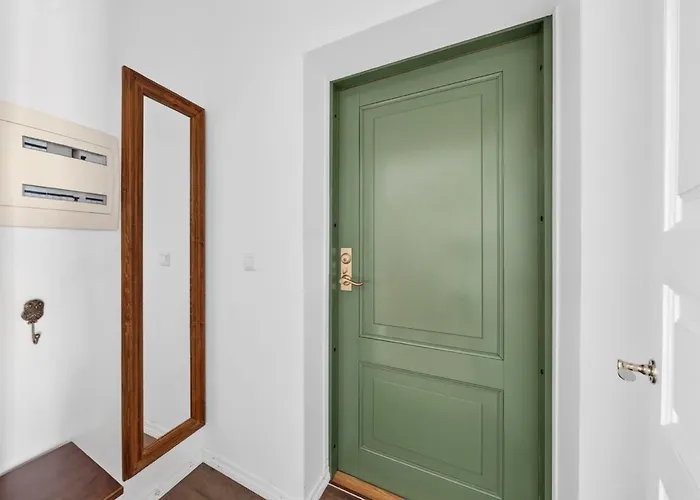 Old Town Luxury 2 Bedroom 65 M2 On 3rd Floor