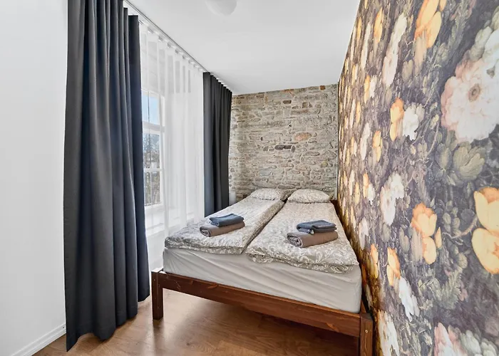 Old Town Luxury 2 Bedroom 65 M2 On 3rd Floor Διαμέρισμα *