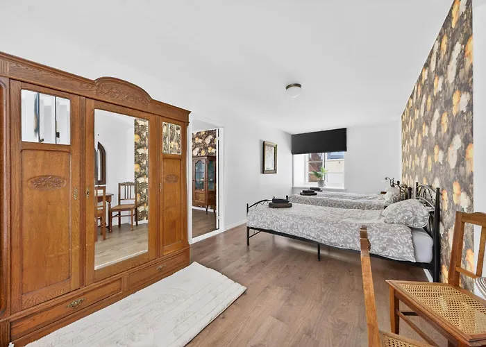 Διαμέρισμα Old Town Luxury 2 Bedroom 65 M2 On 3rd Floor *