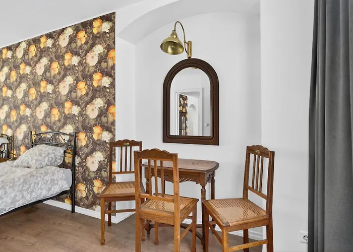 شقة Old Town Luxury 2 Bedroom 65 M2 On 3rd Floor *