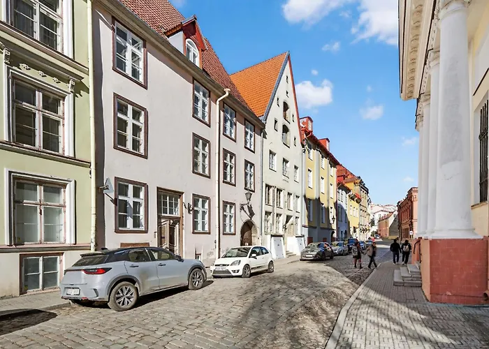 Old Town Luxury 2 Bedroom 65 M2 On 3rd Floor *