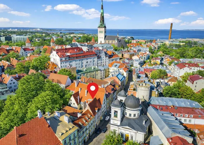 Old Town Luxury 2 Bedroom 65 M2 On 3rd Floor Tallinn