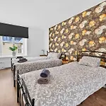 Old Town Luxury 2 Bedroom 65 M2 On 3rd Floor * Tallinn